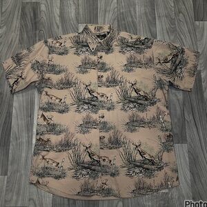 SIZE LARGE MENS REDHEAD BROWN BUCK JUMPING BUTTON UP SHORT SLEEVE